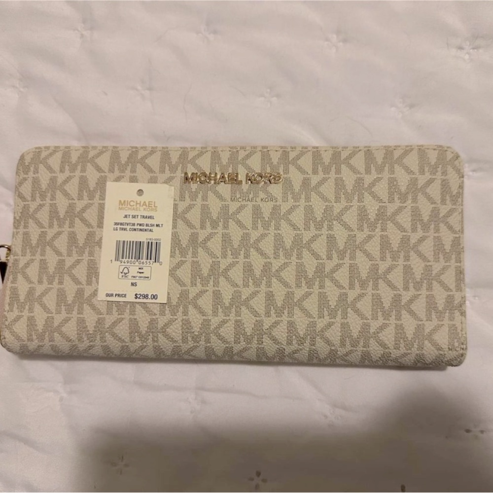 Michael Kors Jet Set Wallet, Powder Blush (Pink)
